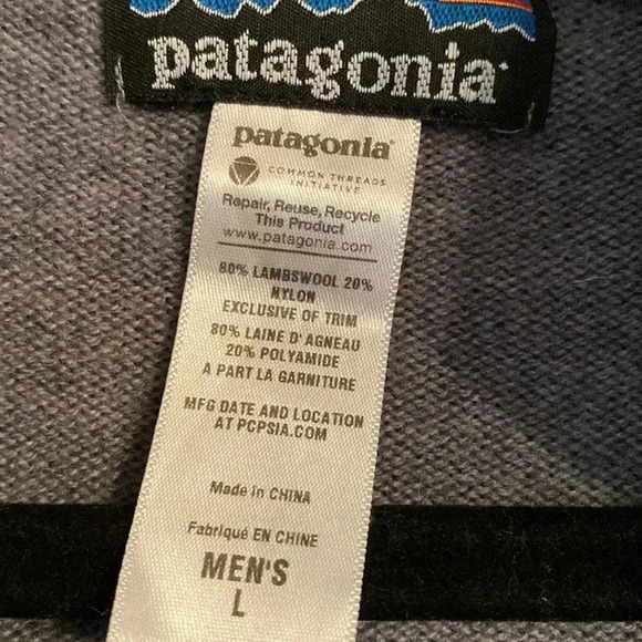 Patagonia men’s sweater - quarter zip - gray - lambswool blend - large - Picture 2 of 5